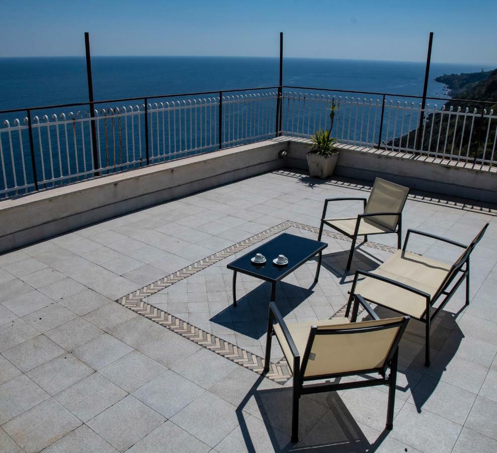 La Timpa Villa Acireale Esterno foto